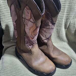Herter's Men's Waterproof Hunting Boots - Realtree Camo - Size 9M